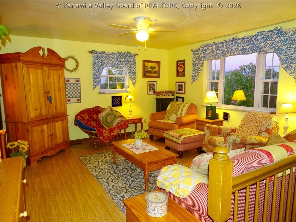 1007 Riffee Ridge Given, WV 25245 - Photo 17 of 30 Gallery Image 17