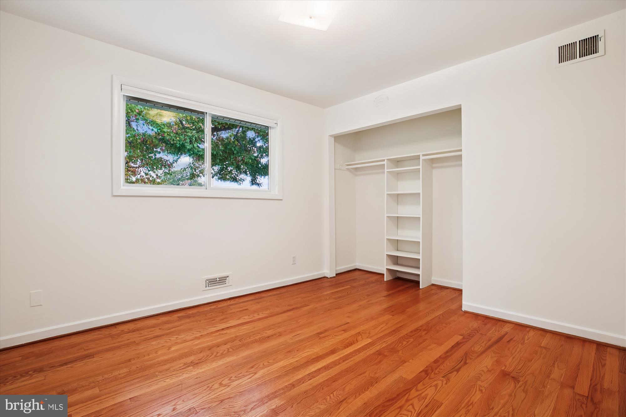 3503 Kayson Street Silver Spring, MD 20906 - Photo 15 of 33 Bedroom 3