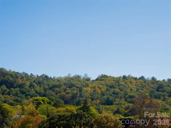 $578,000 | 55 South Market Street, Unit 210, Asheville, NC 28801