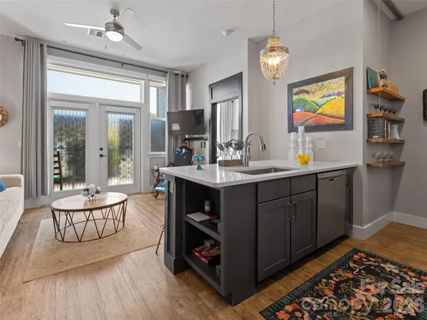 $578,000 | 55 South Market Street, Unit 210, Asheville, NC 28801