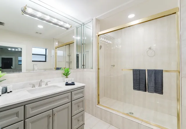 $12,500 | 1016 Northeast 26th Avenue, Unit 1016, Pompano Beach, FL 33062