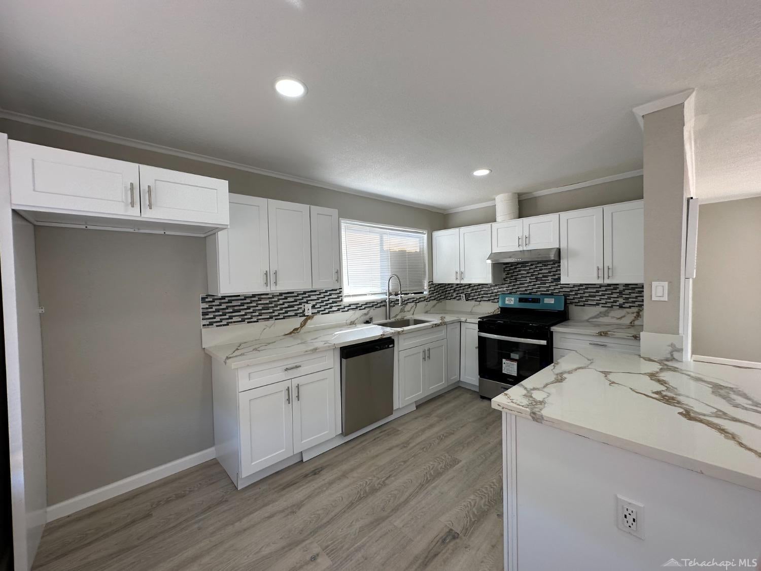 24038 Sand Canyon Road Tehachapi, CA 93561 - Photo 5 of 15 Gallery Image 5