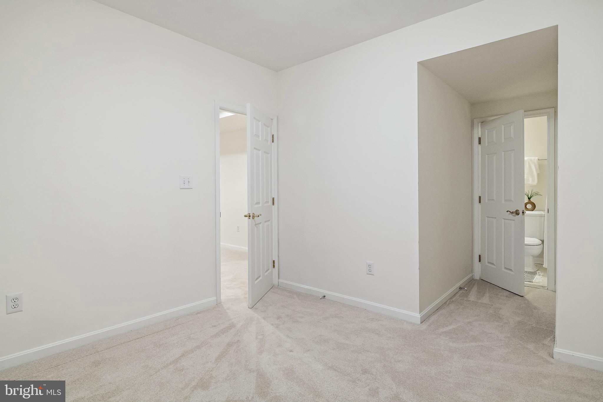 150 South River Landing Road Edgewater, MD 21037 - Photo 38 of 50