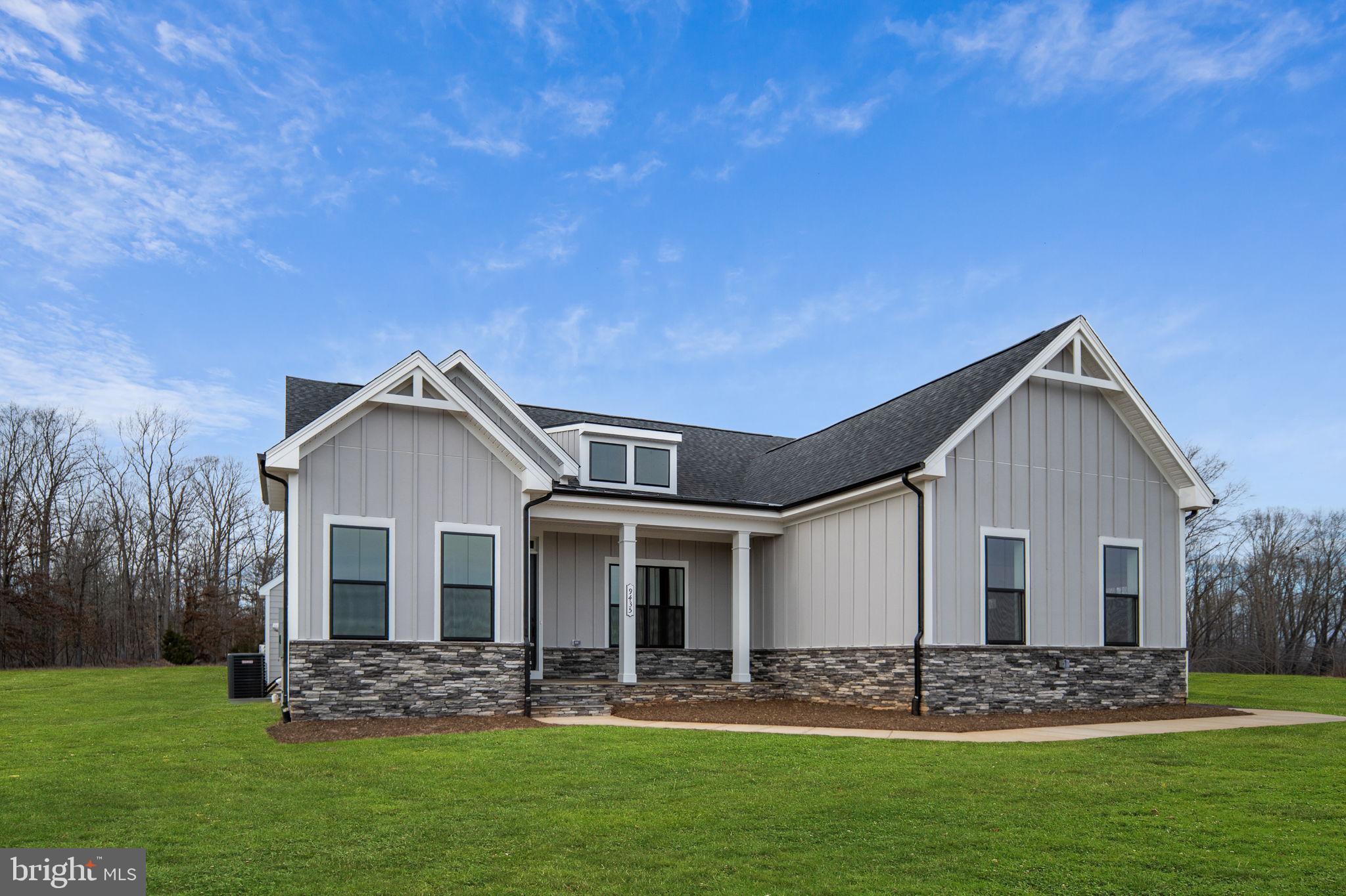 9435 Signature Way Fredericksburg, VA 22407 - Photo 4 of 92