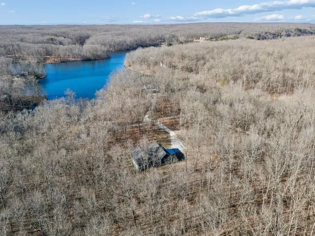 $735,000 | 261 Lake Louisa Loop, Monteagle, TN 37356