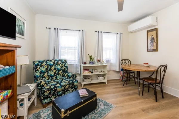 $1,800 | 6 Boyden Parkway, Unit 3, Maplewood, NJ 07040