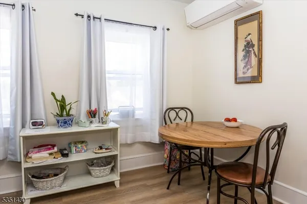 $1,800 | 6 Boyden Parkway, Unit 3, Maplewood, NJ 07040