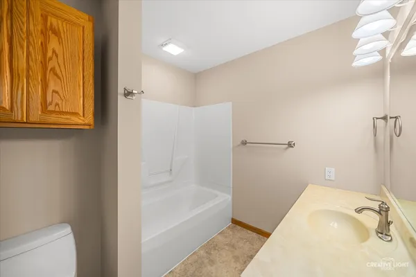 $435,000 | 70 Highview Drive, Yorkville, IL 60560