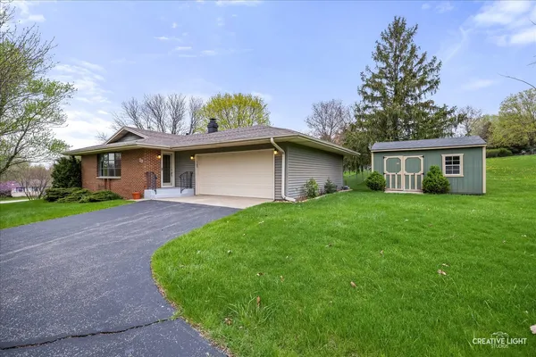 $435,000 | 70 Highview Drive, Yorkville, IL 60560