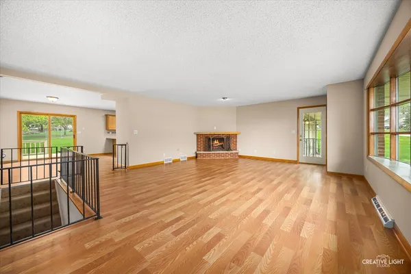 $435,000 | 70 Highview Drive, Yorkville, IL 60560