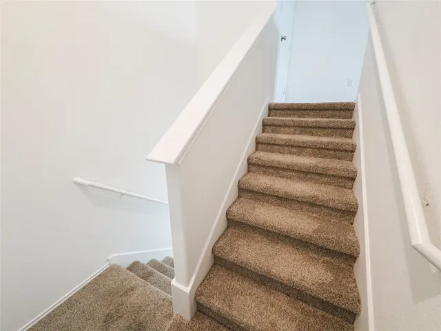 $1,800 | 14007 Tordillo Drive, Elgin, TX 78621