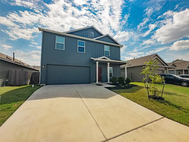 $1,800 | 14007 Tordillo Drive, Elgin, TX 78621