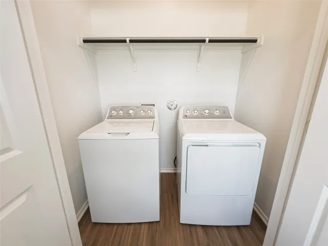 $1,800 | 14007 Tordillo Drive, Elgin, TX 78621