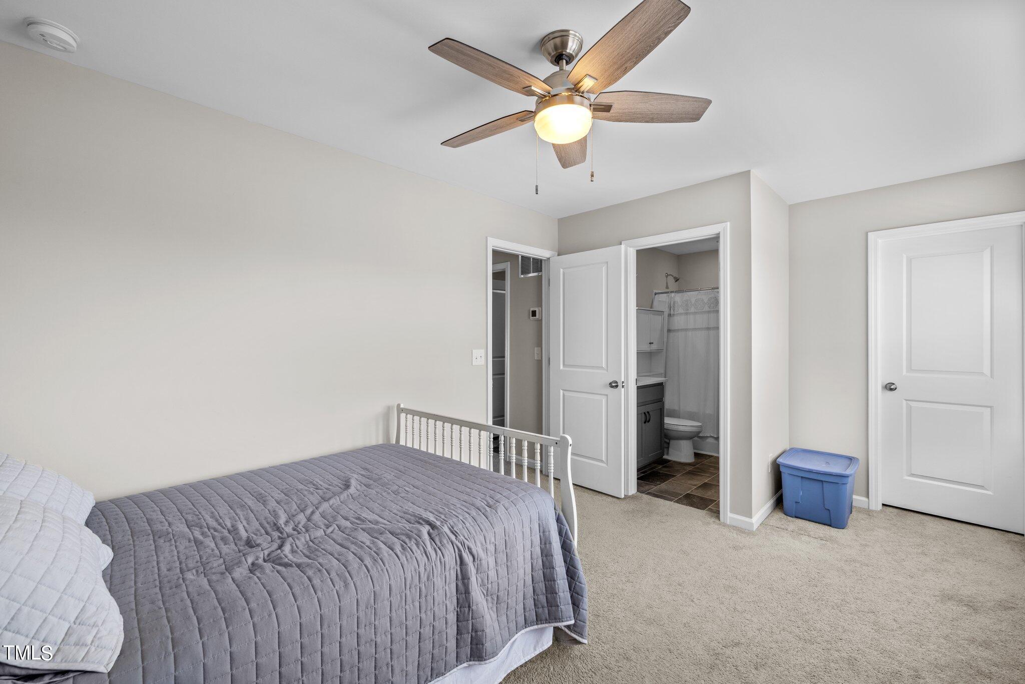 6009 Giddings Street Raleigh, NC 27616 - Photo 26 of 42 26-web-or-mls-5Z8A5121