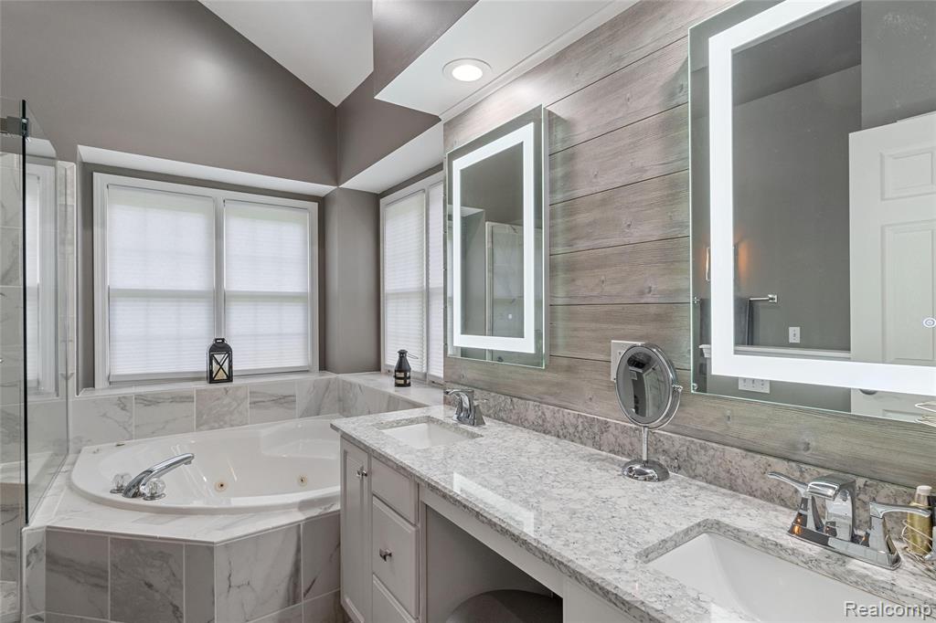 4030 Pebble Ridge Court Fenton, MI 48430 - Photo 28 of 36