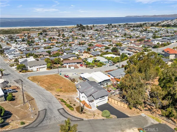 $1,250,000 | 679 Elena Street, Morro Bay, CA 93442