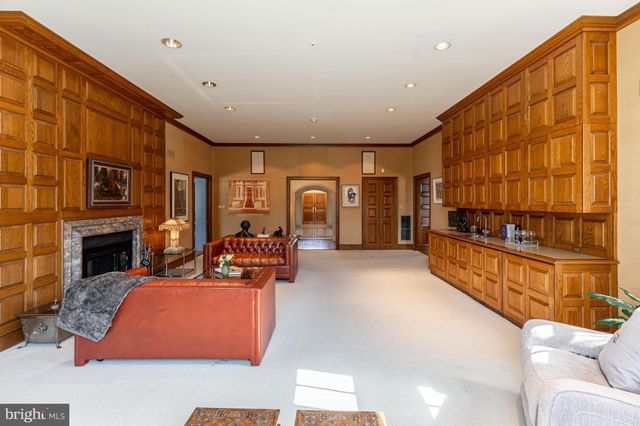 $4,300,000 | 9000 Durham Drive, Potomac, MD 20854