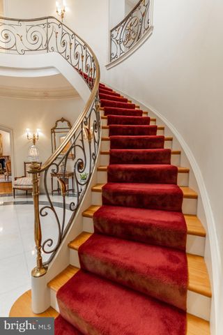 $4,300,000 | 9000 Durham Drive, Potomac, MD 20854