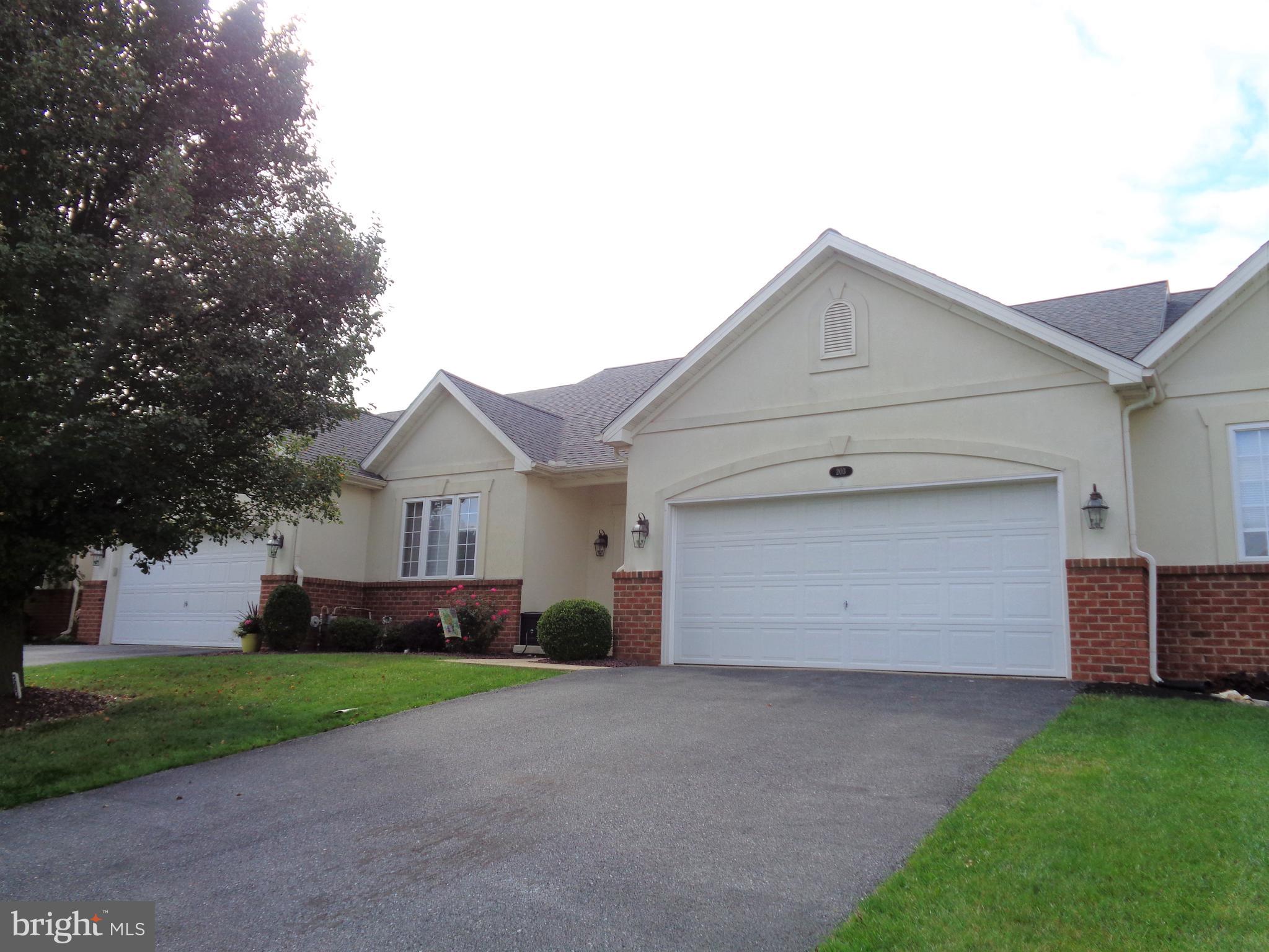 203 Sutherland Road Lancaster, PA 17603 - Photo 1 of 30 Gallery Image 1
