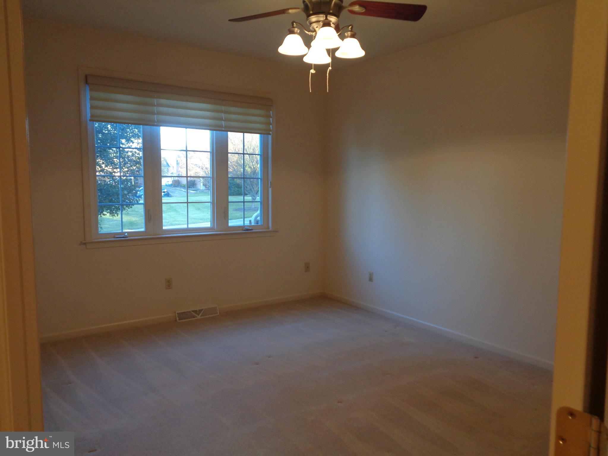 203 Sutherland Road Lancaster, PA 17603 - Photo 19 of 30 Gallery Image 19