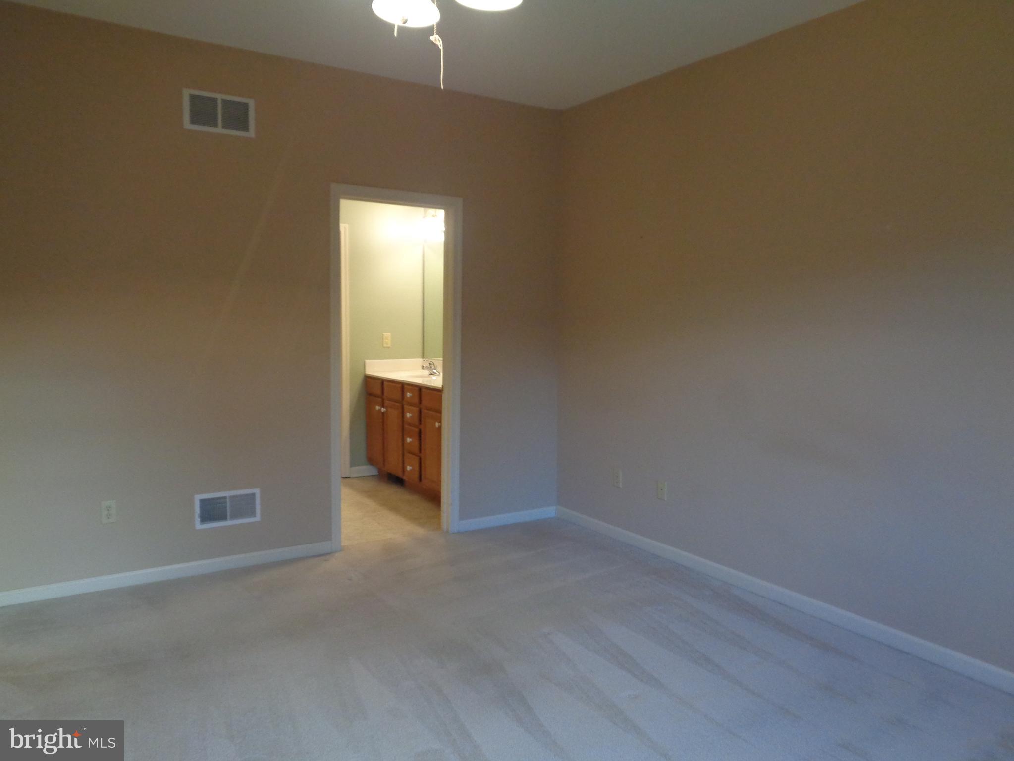 203 Sutherland Road Lancaster, PA 17603 - Photo 29 of 30 Gallery Image 29