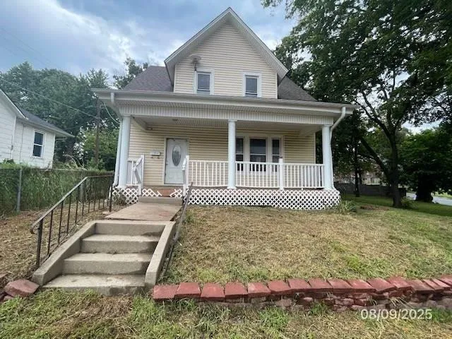 $89,900 | 5030 Walrond Avenue, Kansas City, MO 64130