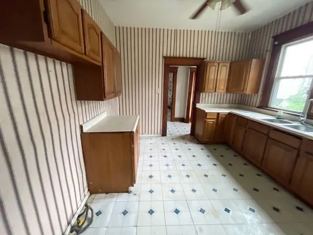 $89,900 | 5030 Walrond Avenue, Kansas City, MO 64130