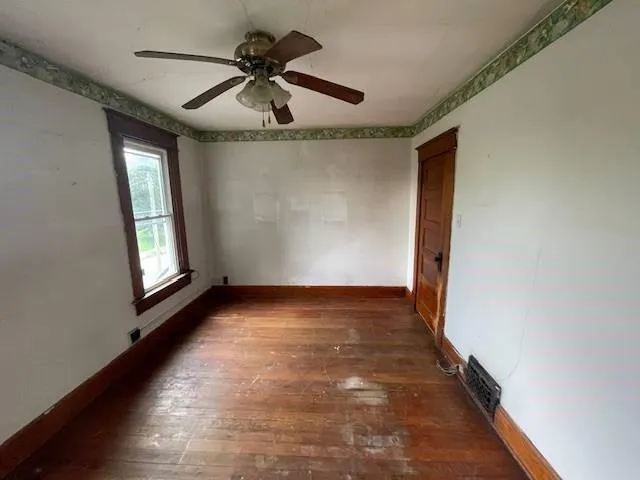 $89,900 | 5030 Walrond Avenue, Kansas City, MO 64130