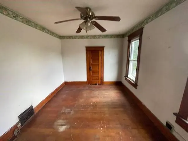 $89,900 | 5030 Walrond Avenue, Kansas City, MO 64130