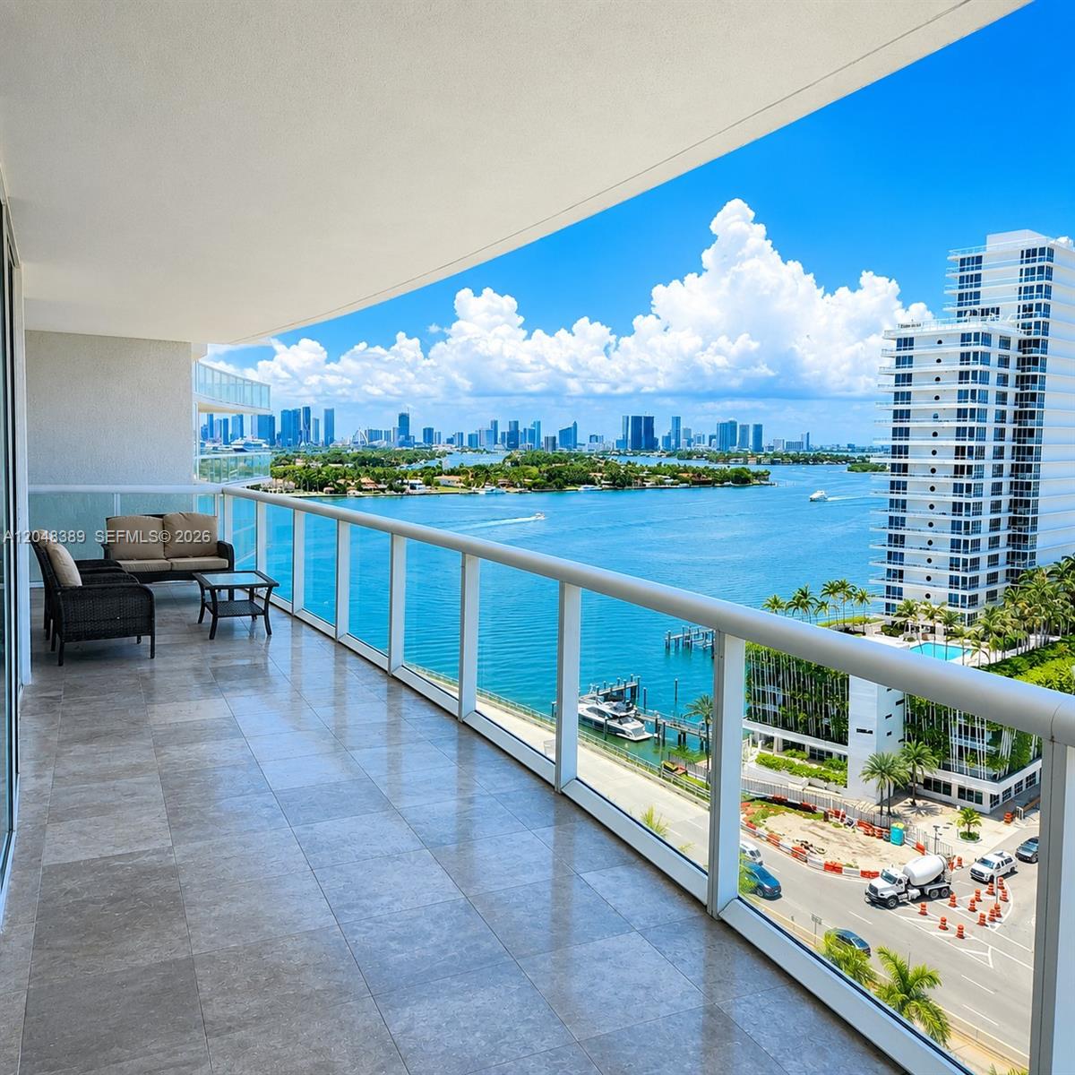 450 Alton Road, Unit 1606 Miami Beach, FL 33139 - Photo 3 of 19