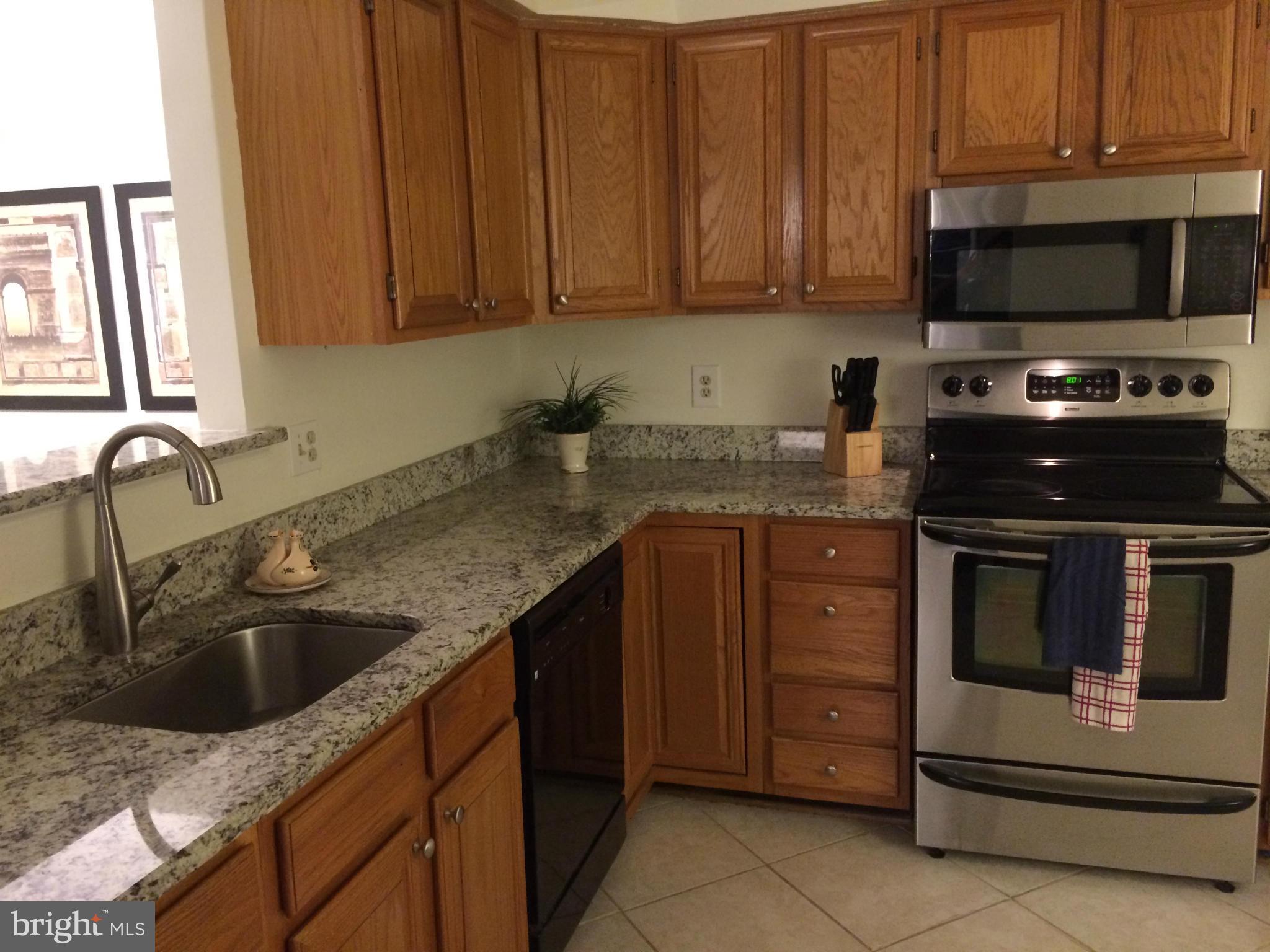 2225 Lovedale Lane, Unit F Reston, VA 20191 - Photo 6 of 14 Kitchen
