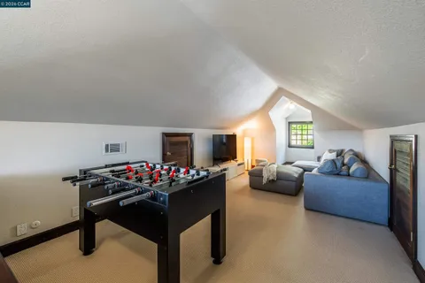 $4,550,000 | 33 Deer Trail, Lafayette, CA 94549