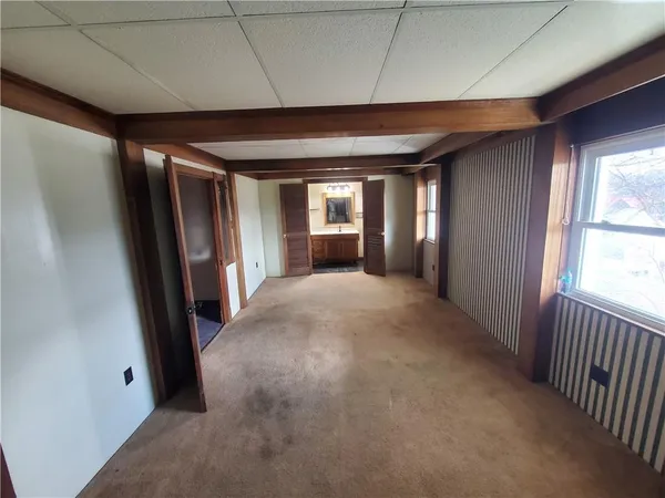 $239,900 | 400 Elwyn Avenue, Springdale, PA 15144