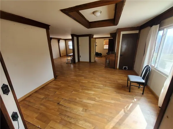 $239,900 | 400 Elwyn Avenue, Springdale, PA 15144