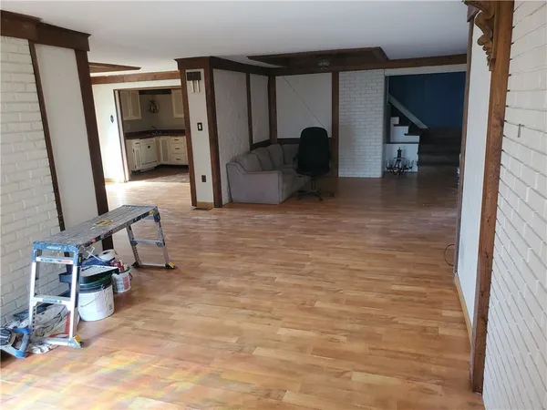 $239,900 | 400 Elwyn Avenue, Springdale, PA 15144