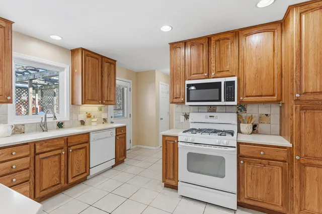 $319,900 | 6409 Trotwood Street, Portage, MI 49024