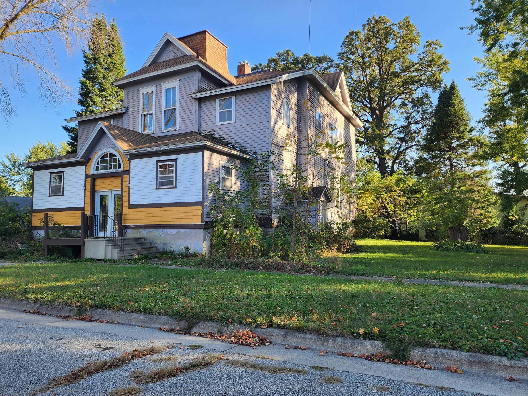 206 Pleasant Street Southeast Brownsdale, MN 55918 - Photo 2 of 8