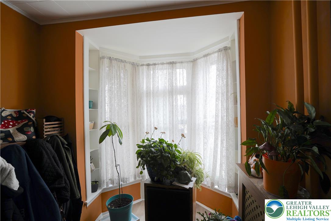 556 Main Street Slatington, PA 18080 - Photo 13 of 52