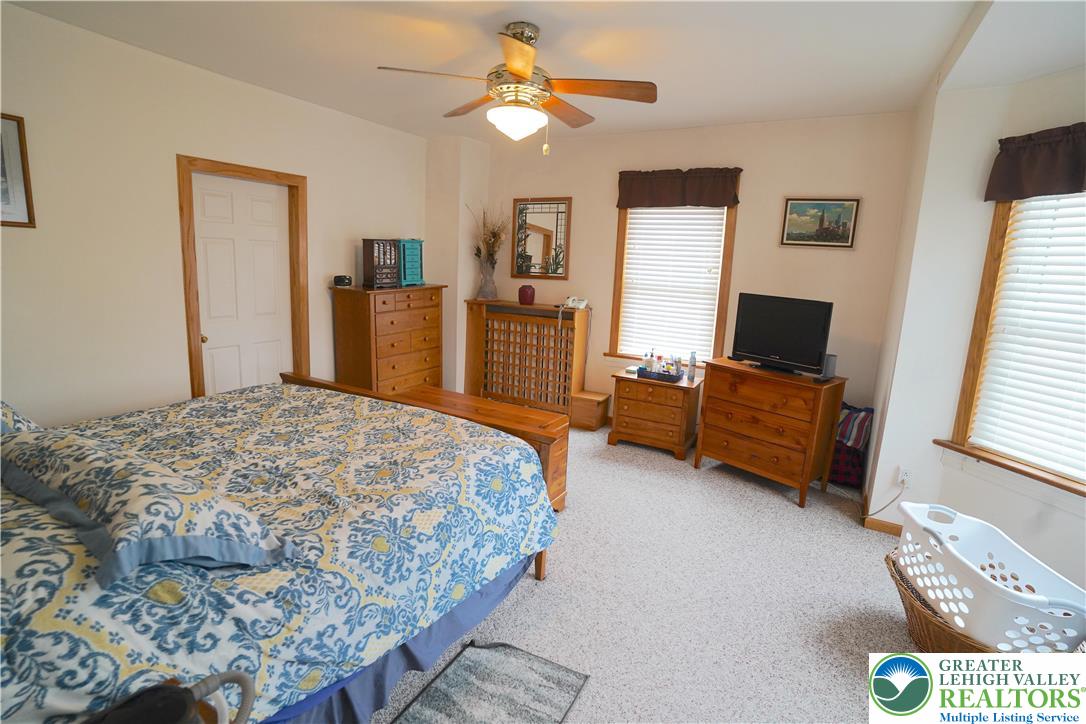 556 Main Street Slatington, PA 18080 - Photo 31 of 52