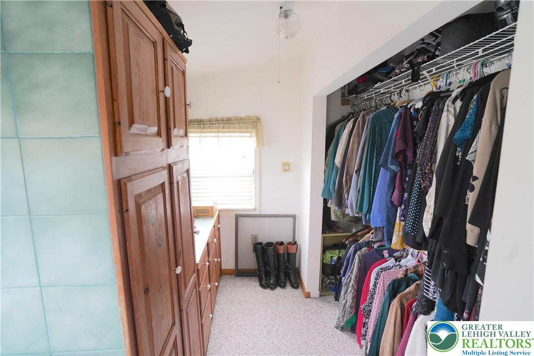 556 Main Street Slatington, PA 18080 - Photo 36 of 52