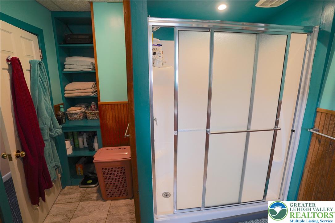 556 Main Street Slatington, PA 18080 - Photo 41 of 52