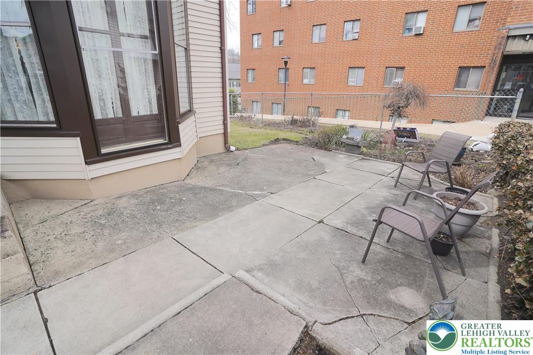 556 Main Street Slatington, PA 18080 - Photo 47 of 52