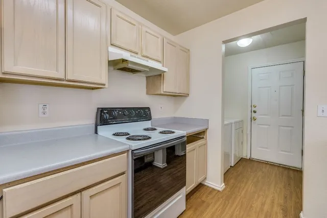 $425,000 | 844-846 Sagewood Trail, San Marcos, TX 78666