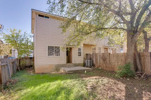 $425,000 | 844-846 Sagewood Trail, San Marcos, TX 78666