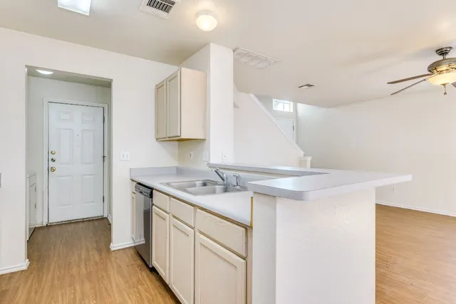 $425,000 | 844-846 Sagewood Trail, San Marcos, TX 78666