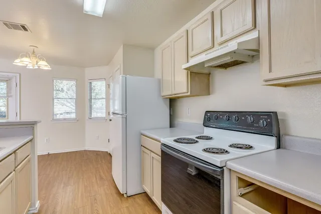 $425,000 | 844-846 Sagewood Trail, San Marcos, TX 78666