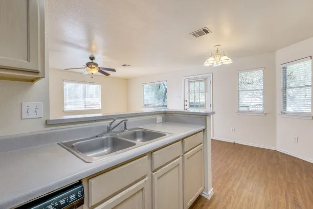 $425,000 | 844-846 Sagewood Trail, San Marcos, TX 78666