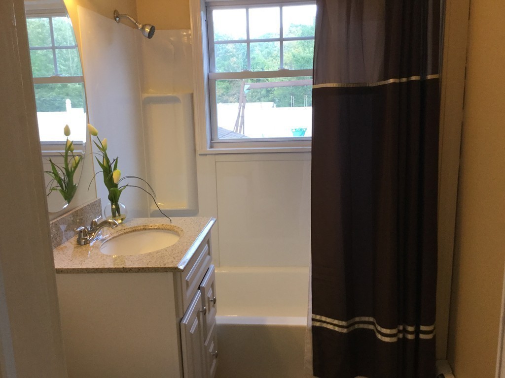 487 Granite Street Worcester, MA 01607 - Photo 3 of 24 Gallery Image 3
