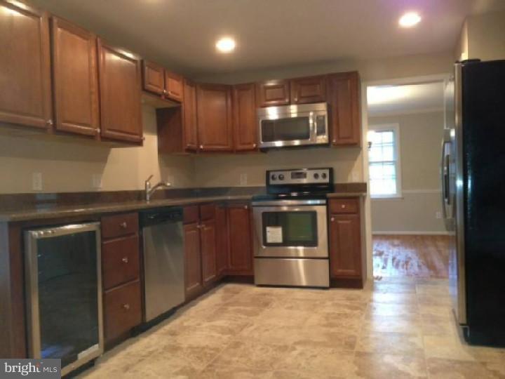 1254 Charleston Road Cherry Hill, NJ 08034 - Photo 2 of 9 Gallery Image 2