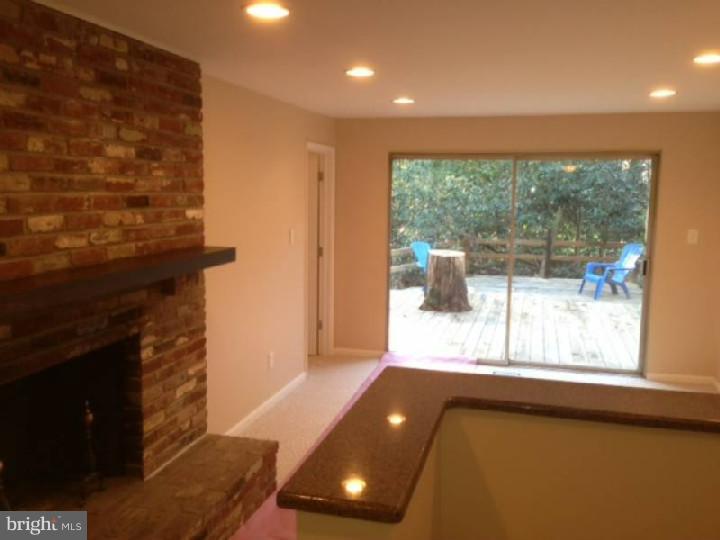 1254 Charleston Road Cherry Hill, NJ 08034 - Photo 4 of 9 Gallery Image 4